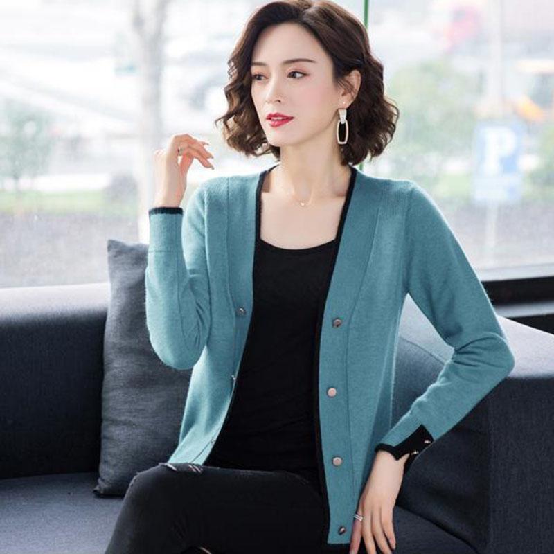 Autumn and Winter V-neck Knitted Sweater Ins Style Casual Short Jacket Fashion Simple Female Jacket