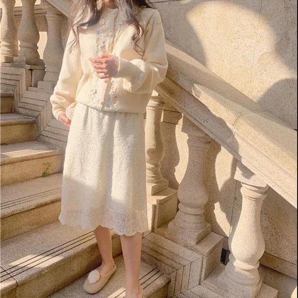 Autumn Small Fresh Embroidered Knitted Cardigan Long-sleeved Jacket Sweet Wild Sweater Women