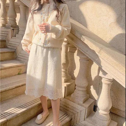 Autumn Small Fresh Embroidered Knitted Cardigan Long-sleeved Jacket Sweet Wild Sweater Women