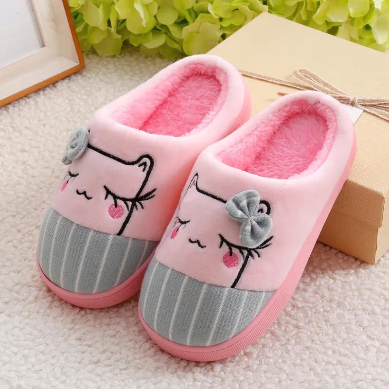 Women Slippers Winter Warm Cotton Shoes Pink Cute Embroidery Thick Fleece Plus Size Men Slides Home Couples Slippers Non Slip