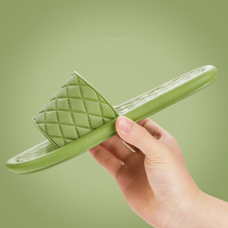 New Slippers Women Summer Thick Bottom Indoor Home Couples Home Bathroom Non-slip Soft Wear Cool Slippers