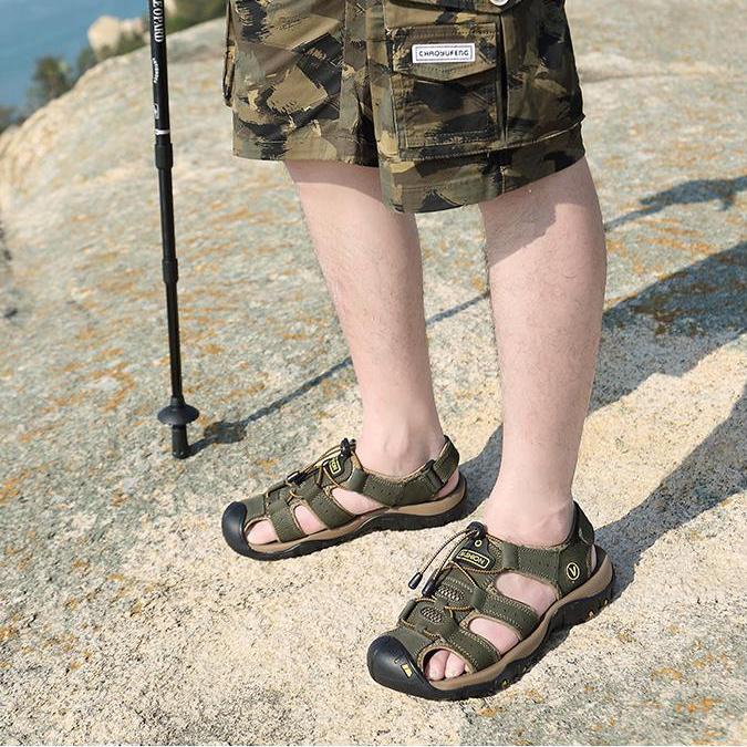 Summer Men's Sandals Outdoor Sports Leather Toe Cap Casual Beach Shoes