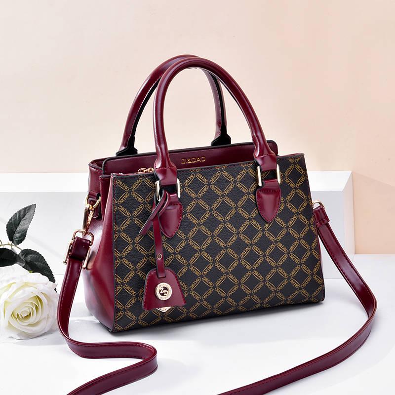 Women Handbag Messenger Bag Leather Shoulder Bag Ladies Party Banquet Bag