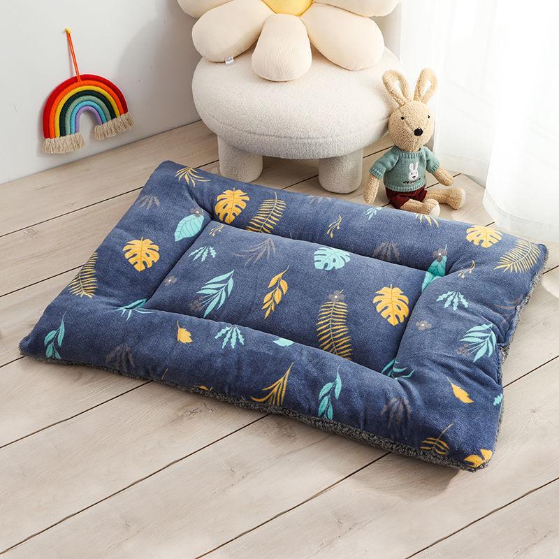 Dog Mat Cat Sleep Pad Autumn Winter Thick Pet Nest Winter Warm Hair Blanket Sleeping Pad
