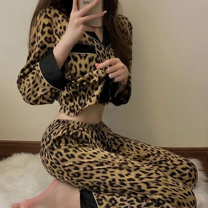 Women's Autumn Winter Sexy Leopard Printing Pajamas Long-sleeved Lapel Loose Homewear Suit Casual Out Wear Pyjamas Set Female Comfortable Nightgowns