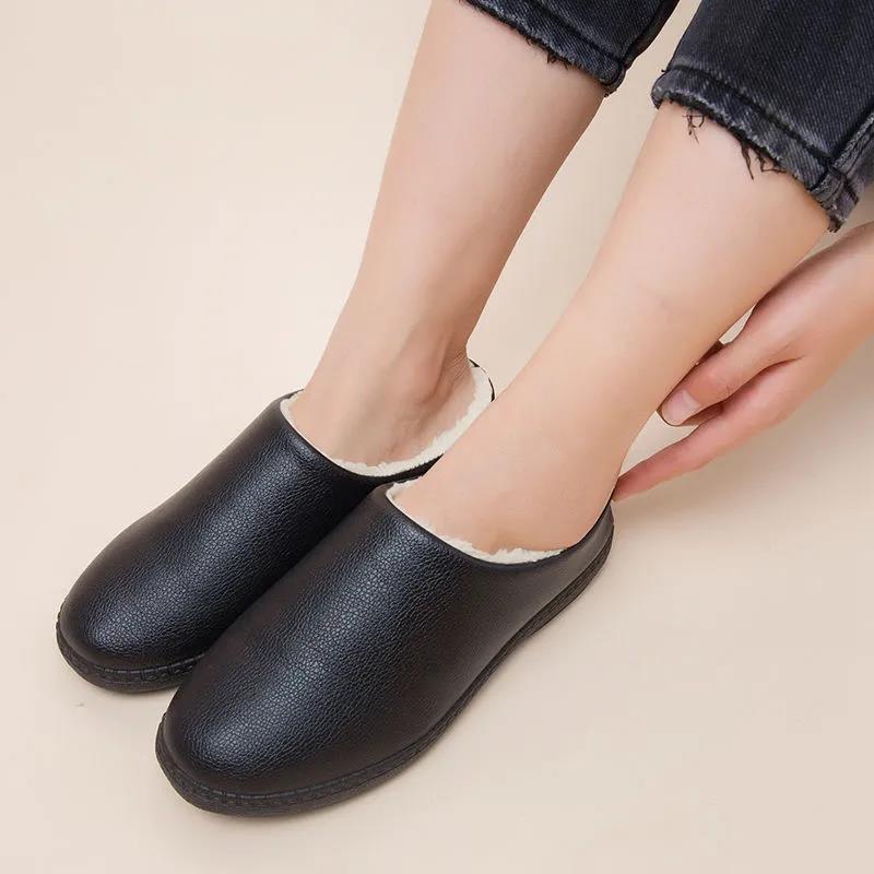 Warm Two-wear Waterproof and Oil-repellent Cotton Shoes Slippers Thick-soled Winter Leather Cotton Shoes