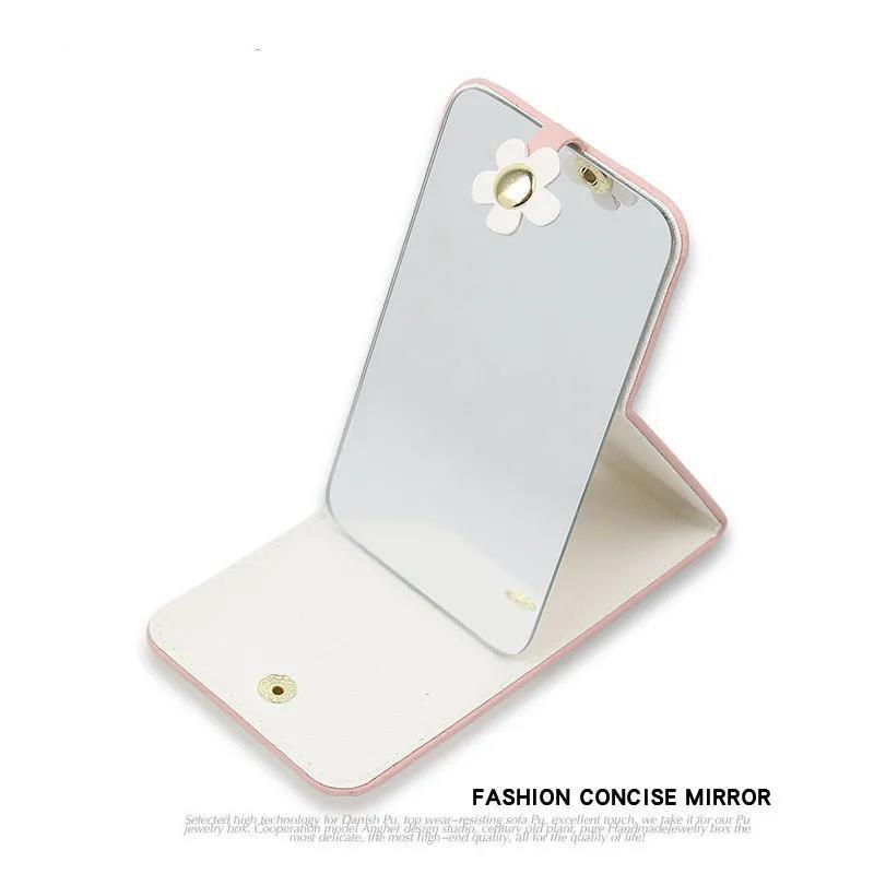 Portable HD Thin Makeup Mirror PU Ladies Hand-held Collapsible Must-have Makeup for Travel Appointment Flower Patton