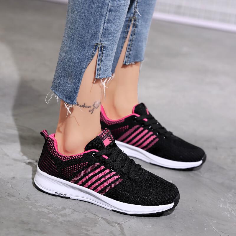Light Super Women's Shoes Breathable Mesh Summer Sneakers Outdoor Casual Running Shoes Female Walking Shoes