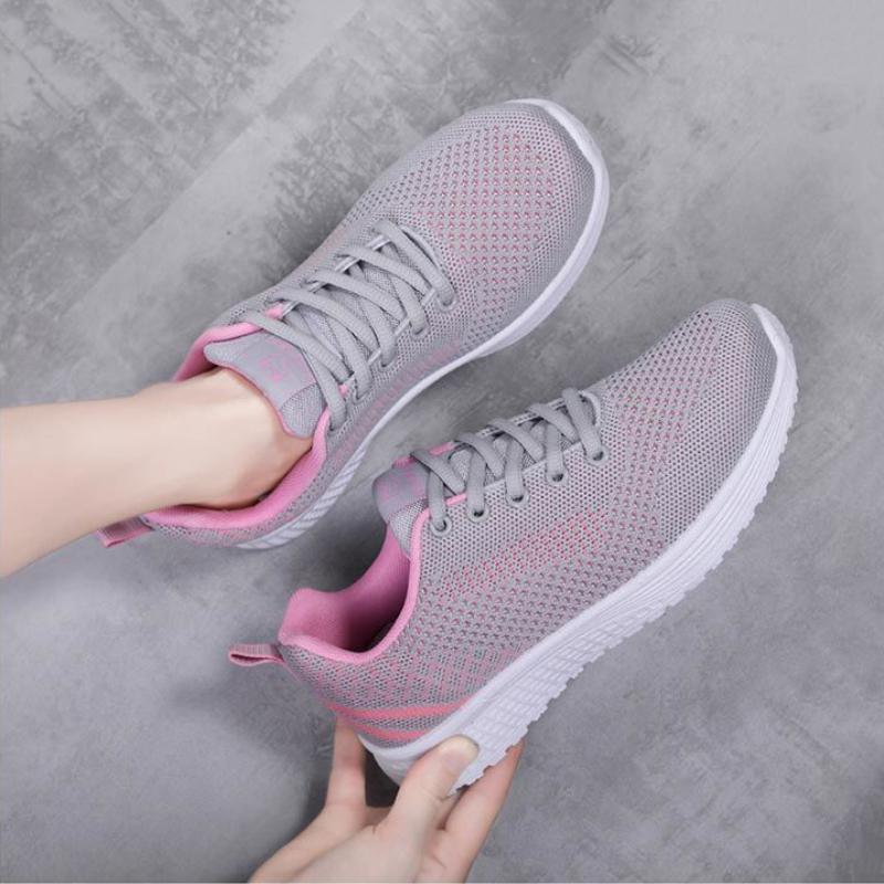 Spring Summer Sports Shoes Women's Ultralight Running Shoes Lightweight Soft Bottom Shock Absorption Fitness Casual Shoes