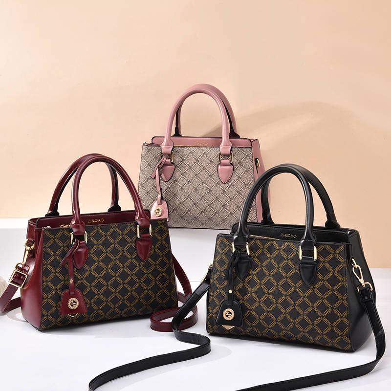 Women Handbag Messenger Bag Leather Shoulder Bag Ladies Party Banquet Bag