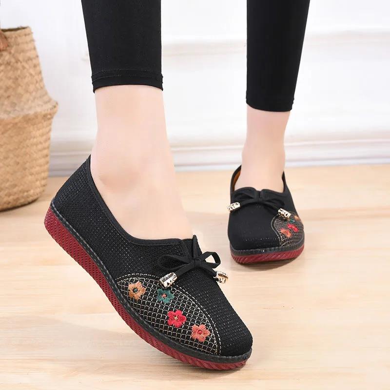 Spring and Autumn Cloth Shoes Women's Single Shoes Middle-aged and Older One Comfortable Soft Sole Non-Slip
