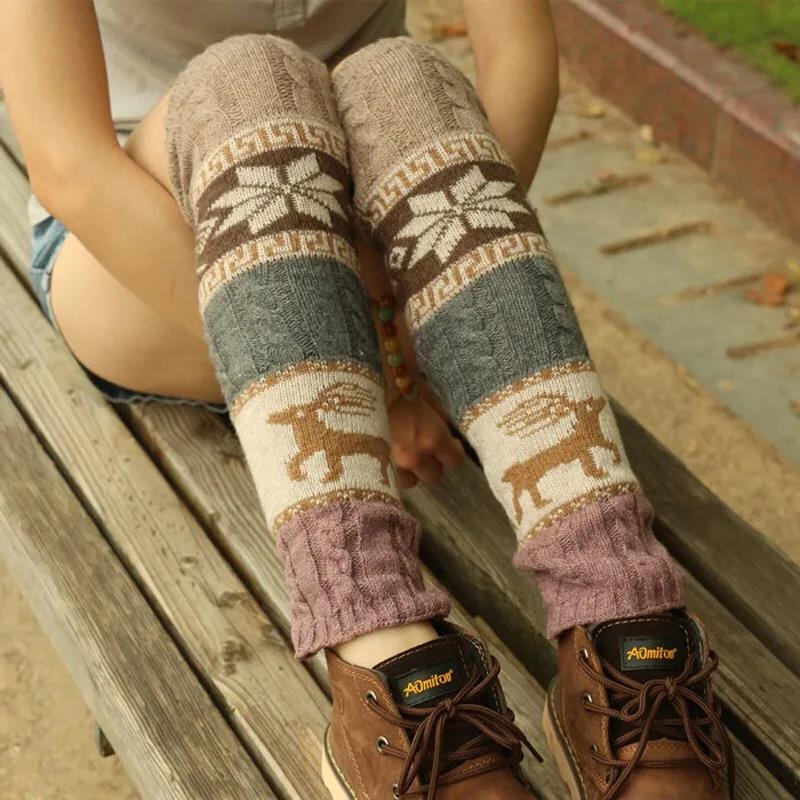 British Wind Torsion Paradise Deer Snowflake Socks Set Female Autumn and Winter Piles Bunch of Korean Version of The Legs Wearing Stovepipe