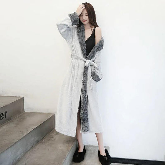 Autumn and Winter Long Flannel Nightgown Women's Nightgown Coral Fleece Dressing Gown Men and Women Can Wear Plus Velvet Thickening Couple Bathrobe