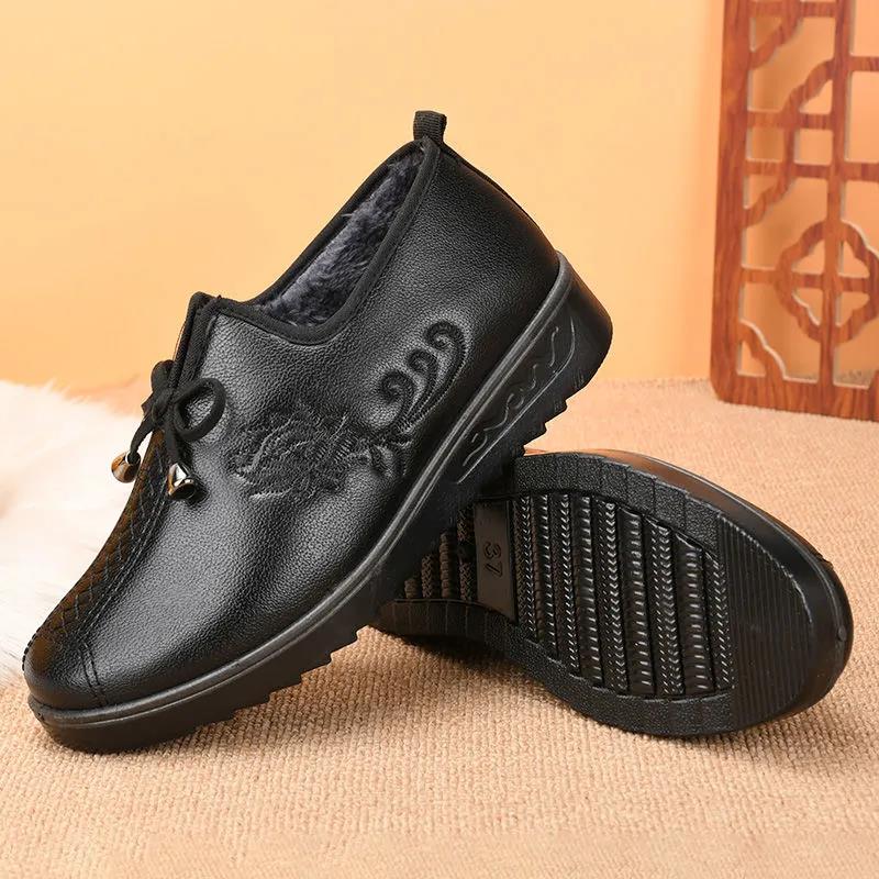 Winter Non-slip Comfortable Women's Cotton Shoes Plush Thick Warm Leather Waterproof Boots