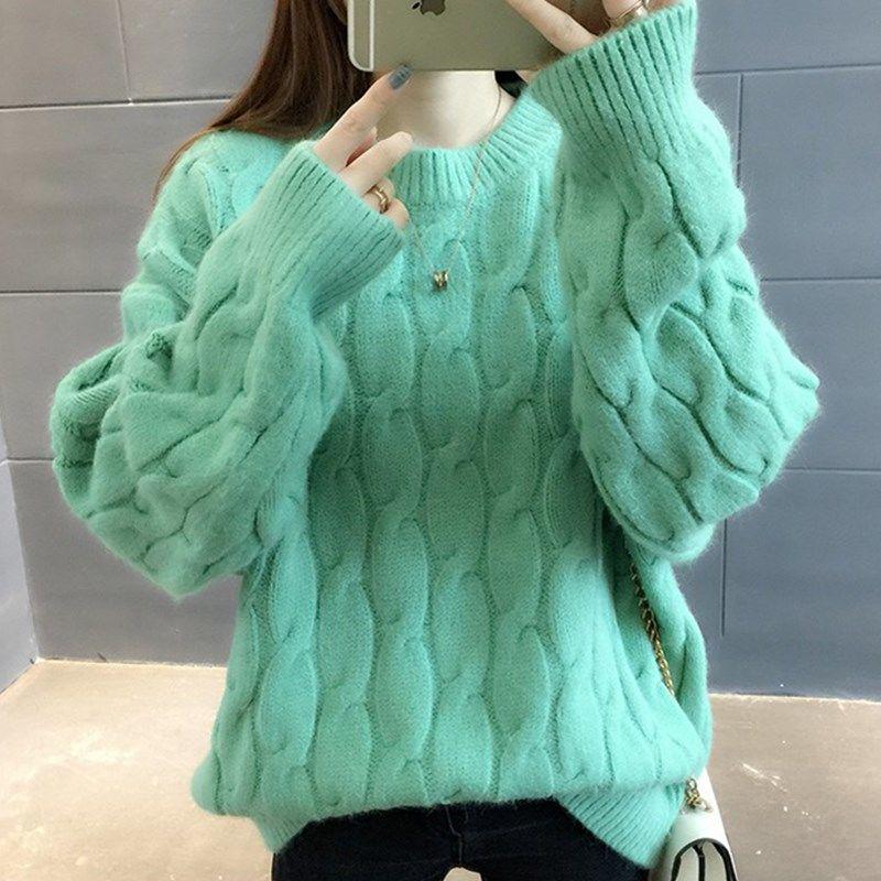 Wearing A Sweater Outside In Autumn and Winter Plus Size Sweater Round Neck Sweater To Keep Warm
