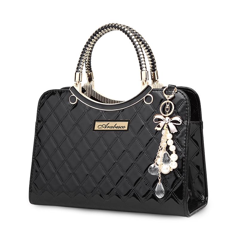 Big capacity European and American style Shoulder Handbag Trendy wild Woman bag Leather bag