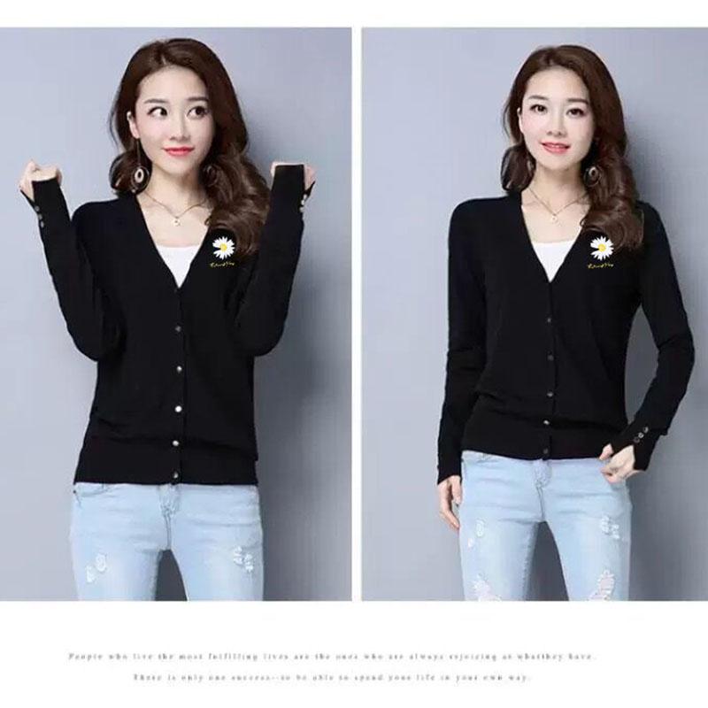 Autumn and Winter Wool Coat Cardigan V-neck Short Top Slim Knit Young Women's Sweater