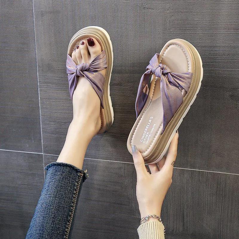 Thick-soled Slippers Women's Summer Wear Non-slip Slippers Increase Girls' Sandals and Slippers