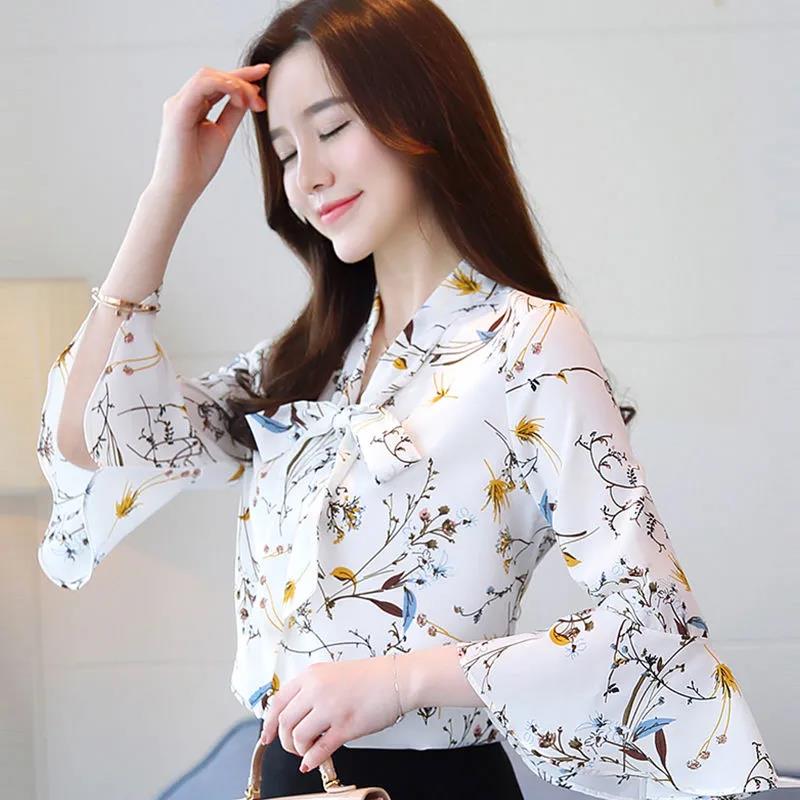 Women's Summer Chiffon Lace Shirt Short Sleeve Round Neck Loose Print Bell Sleeve Top