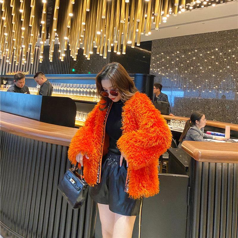 Autumn and Winter Beach-like Wool Fur Coat Women's Mid-length Lamb Fur Coat  Hairy Women's Thin Coat