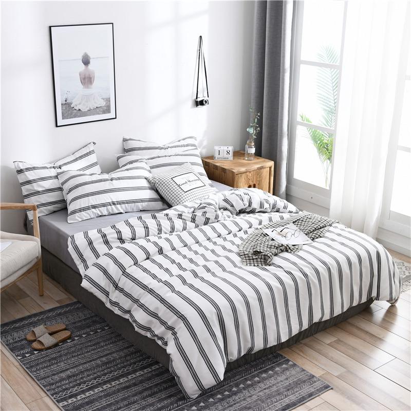 3/4 Pcs Set Light Weight Wide Multicolor Stripes King Pillow Cover Quilt Cover Soft Bedding