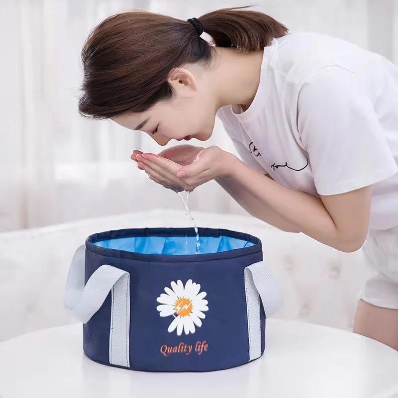 Portable Water Basin Bucket Foot Soaking Bag Foldable Foot Soaking Bucket Travel Washbasin Thickening Heat Preservation Portable Artifact