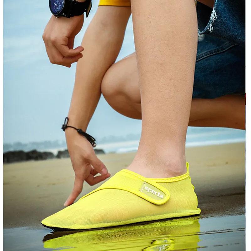 Beach Water Shoes Quick-Drying Swimming Aqua Shoes Seaside Slippers Surf Upstream Light Sports Unisex Flats Water Sneakers