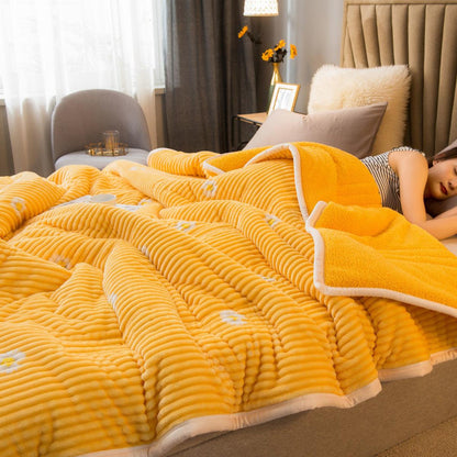 Winter Skin-friendly and Soft Double-layer Blankets Are Thickened Blankets, Blankets and Velvet Breathable Sheets, Plush Double-sided Flannel Blankets