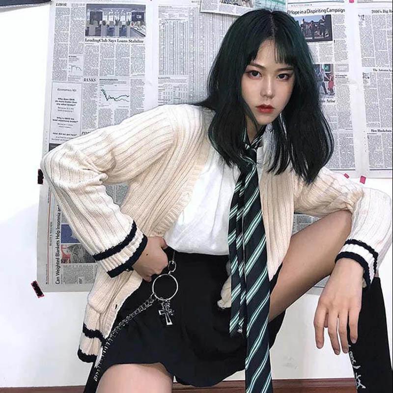 Lazy Style Knitted Cardigan Women's Autumn and Winter Loose School Style V-neck Long-sleeved Sweater Jacket