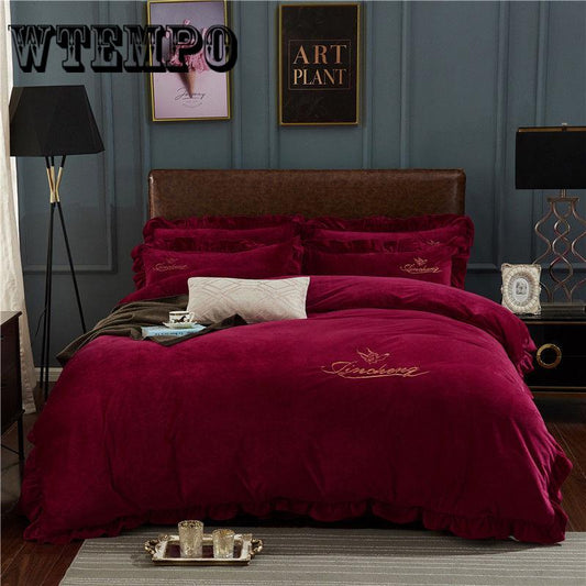 Winter Plush Bedding Set Soft Coral Velvet Thickness Duvet Cover Queen King Size Bedclothes