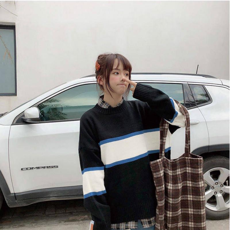 Winter Loose Round Neck Striped Stitching Sweater Female Pullover Long Sleeved Sweater