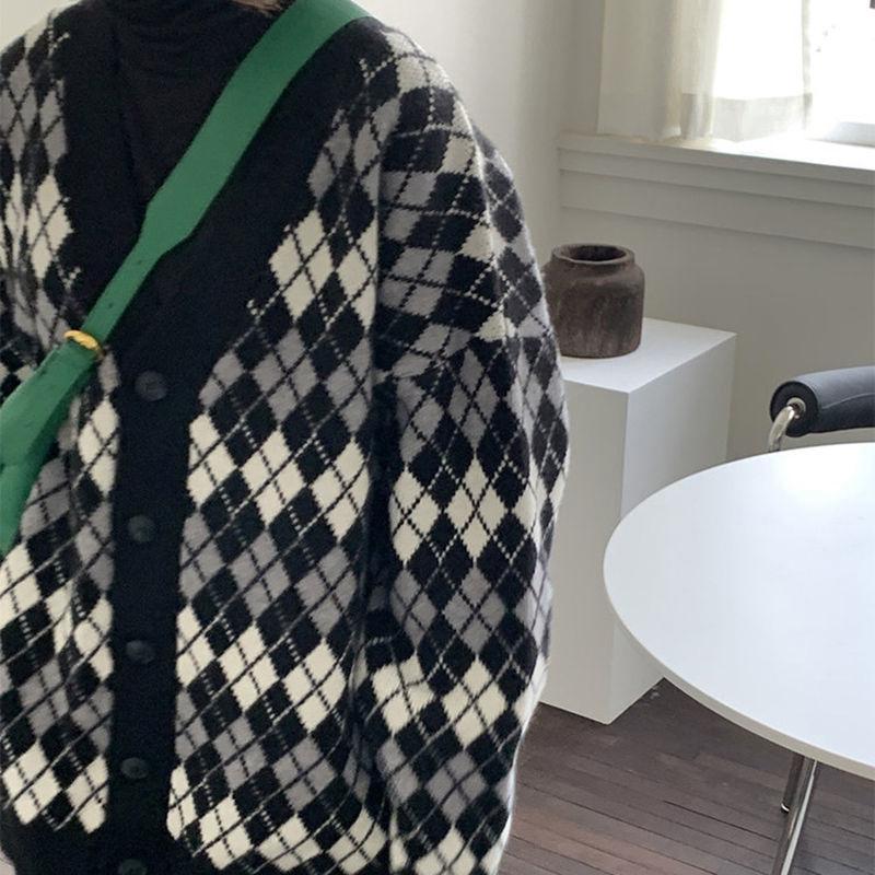 Autumn Winter Check Color Contrast V-neck Long  Sleeved Sweater Jacket Women Retro College Style Loose Knit Cardigan Outer Wear