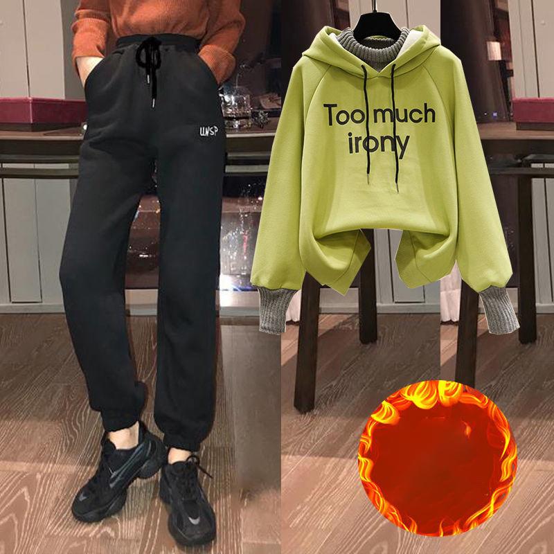 Women's Leisure Plus Velvet Thickening Suit Sports Pants Loose Feet + Leisure Hoodie Two-piece Loose Leisure Suit Comfortable and Warm