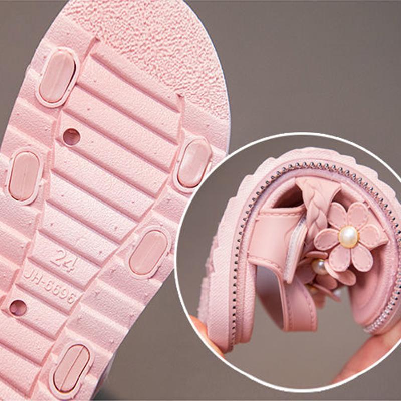 Sandals Girls Kids Sandals Princess Sweet Flower Children Summer Beach ShoesBrand New Soft Sweet Floral with Pearl