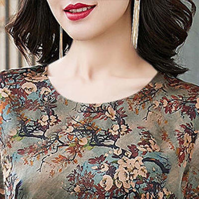 Mother's Clothing Spring and Autumn Round Neck Long-sleeved T-shirt Women's Floral Loose Top