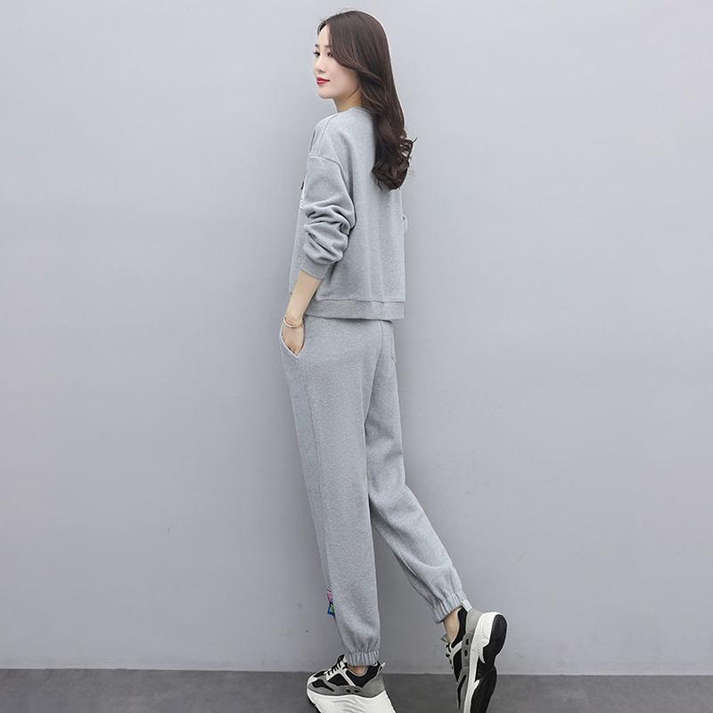 Sportswear Suit Women Loose and Thin Pullover Sweater Casual Two-piece Round Neck Long-sleeved Shirt + Casual Sports Pants Warm and Comfortable