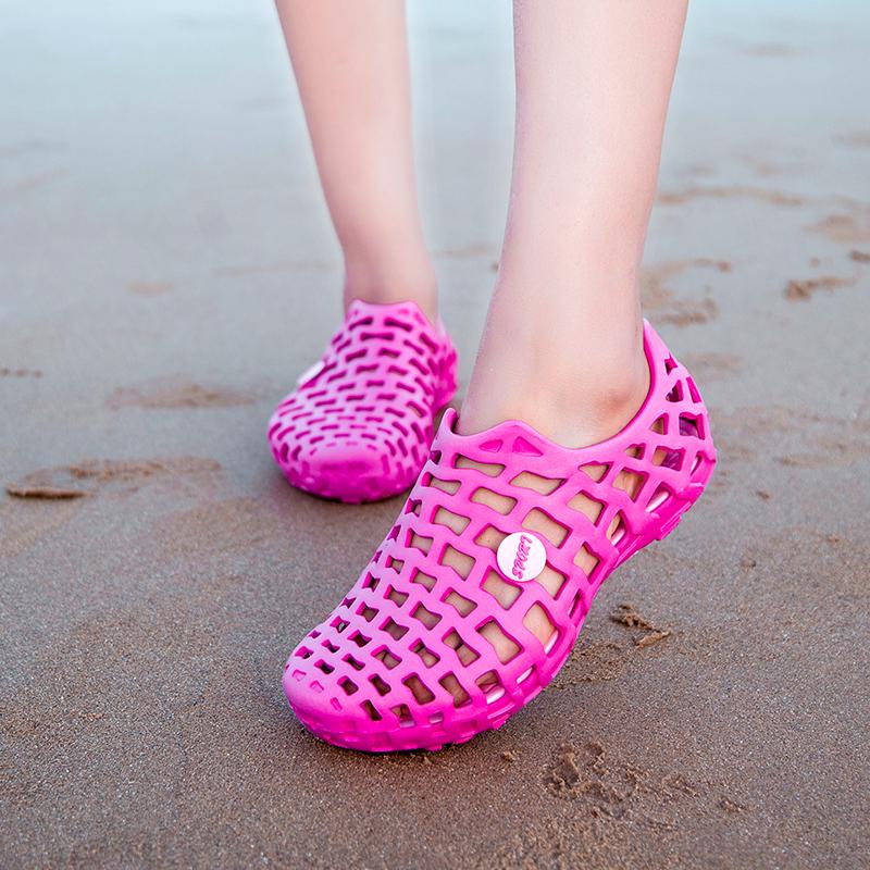 Pair of Shoes Unisex Breathable Mesh Sports Leisure Beach Shoes Sandals Non-slip