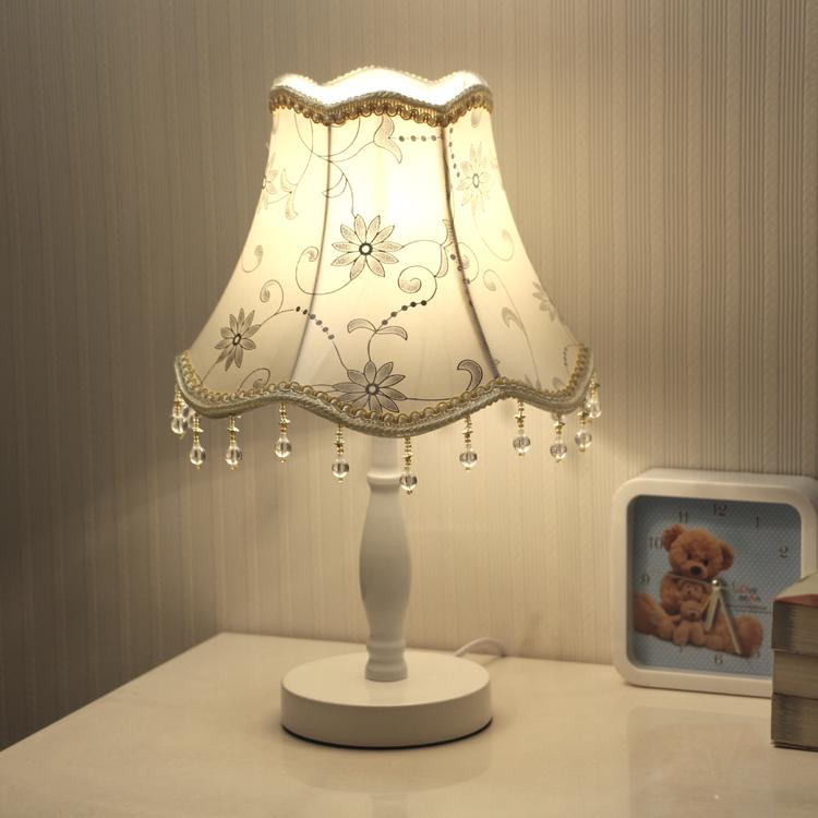 LED Desk Lamp with E27 Bulb Modern Bedside Lamp Table Lamps For Bedroom / Living Room Lighting