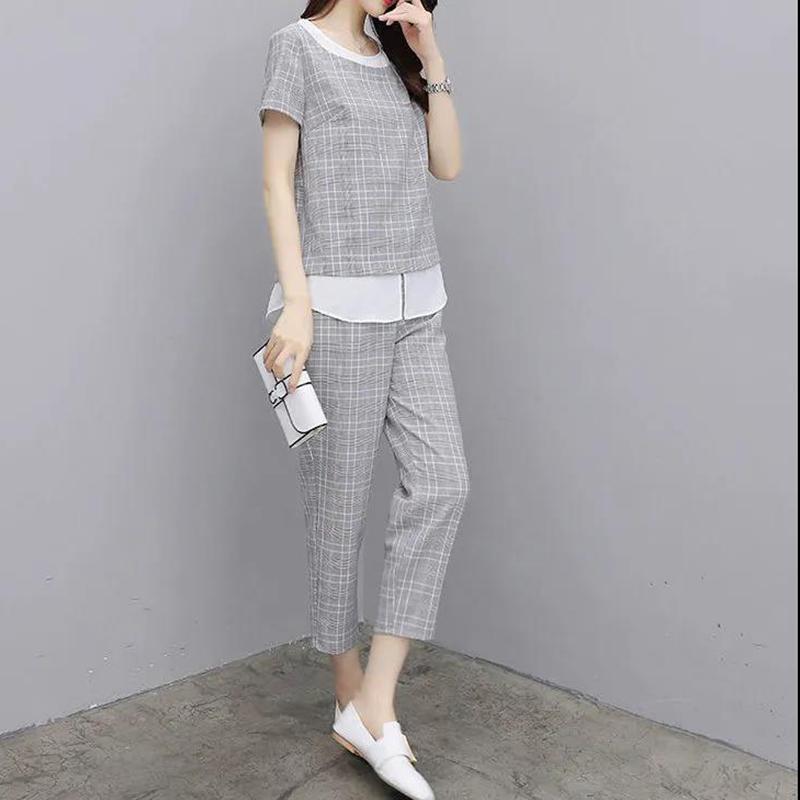 Women's Loose and Thin Casual Plaid Suit Women's Casual Pants Two-piece Suit Round Neck Short Sleeve + Casual Straight-leg Pants Ladies Daily Suit