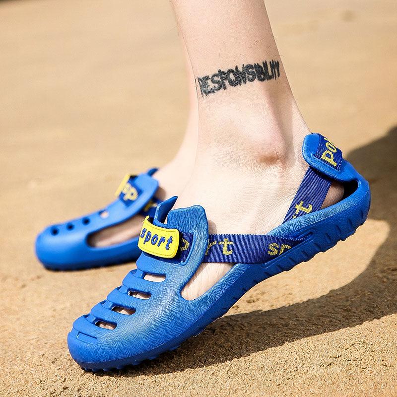 Summer Men's Personality Hollow Hole Shoes All-inclusive Breathable Plastic Sandals Seaside Wading Non-slip Beach Shoes