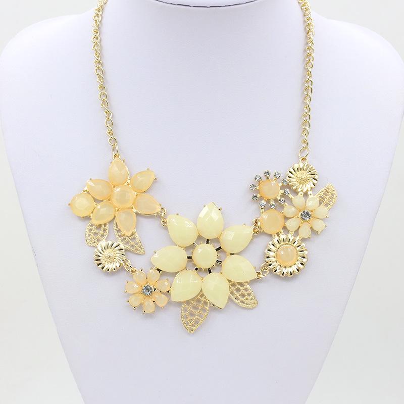 Temperament Flower Gemstone Necklace Gardenia Open Pendant Sweater Chain