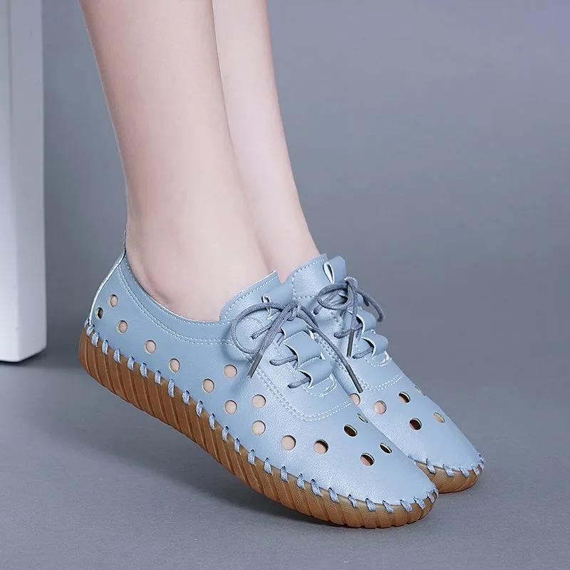 Soft Leather Hollow Women's Shoes Summer Hole Sandals Tendon Sole Sandals Flat Casual Shoes Soft Sole Mother's Sandals