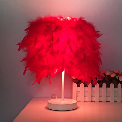 European Fashion Net Red Feather Table Lamp Wedding Celebration Decoration White Bedroom Bedside Creative Living Room Small Light