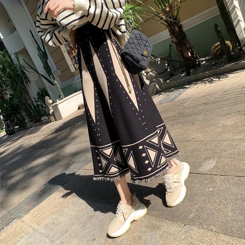 Autumn and Winter High Waist Retro Geometric Pattern A-line Skirt Female Ethnic Style Tassel Knitted Skirt Mid-length Exotic Style