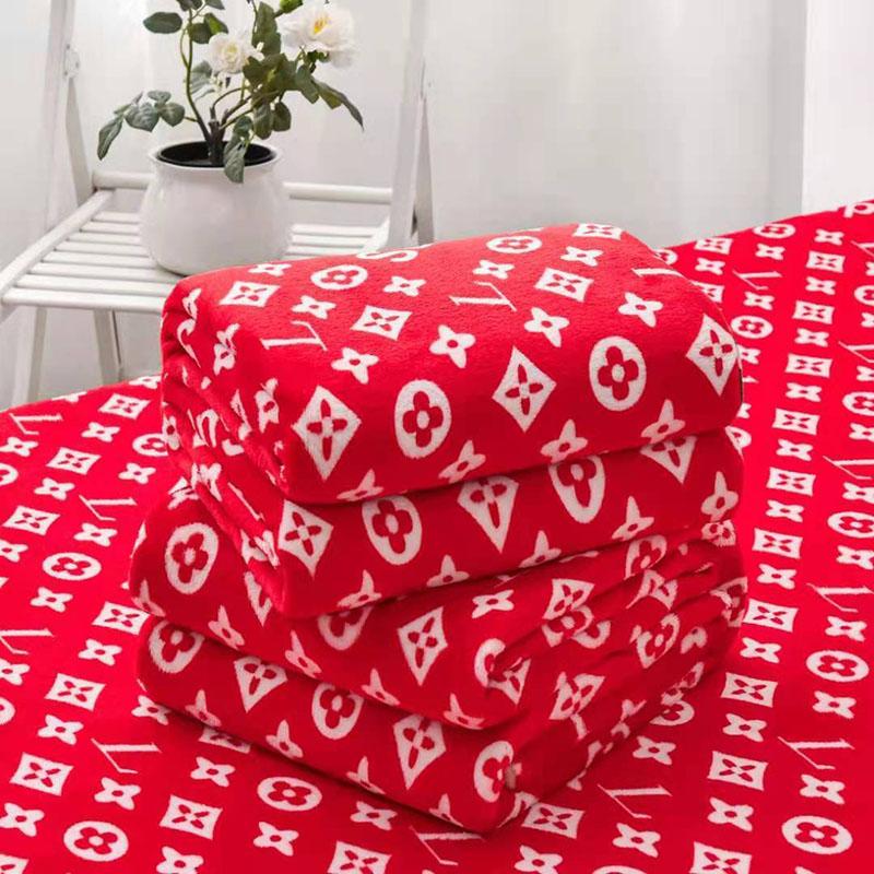 Large Thick Blanket Four Seasons Coral Velvet Sheets Double-sided Usable Warm Sheets