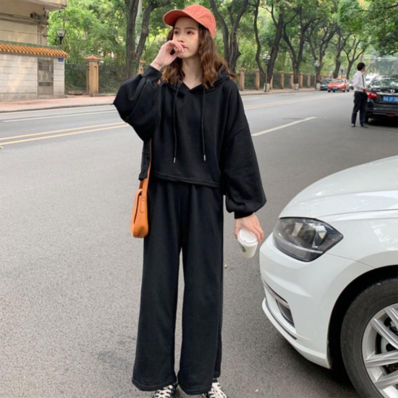 Sports and Leisure Suit Women's Spring and Autumn Hooded Long-sleeved Sweater Loose Wide-leg Trousers Fashion Two-piece Set