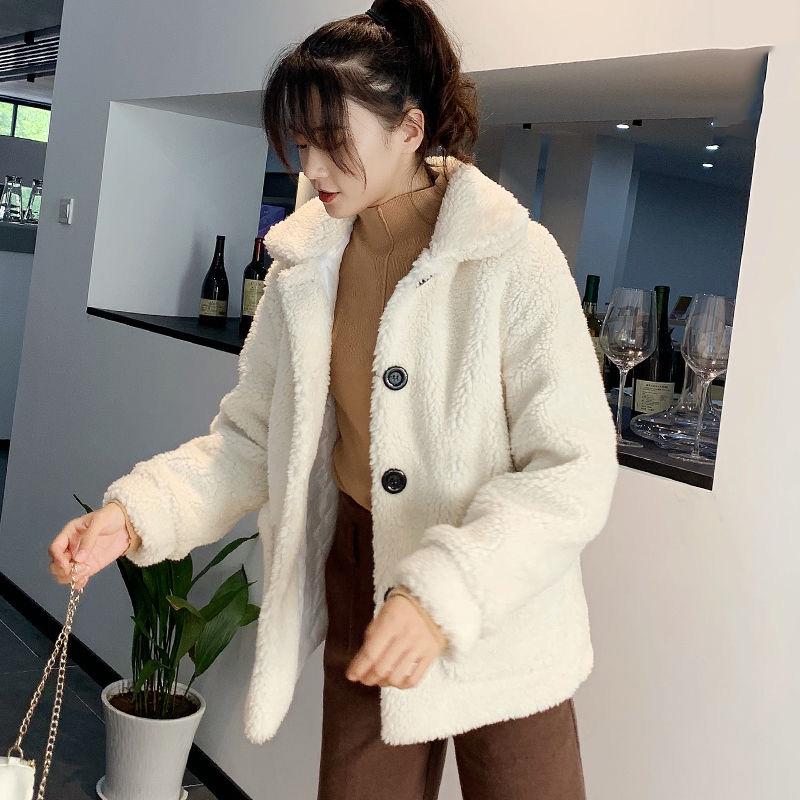 Winter Woman's Cotton Wool Coat Winter Cold warm Long sleeve fur jacket Trend Large size Fur coat