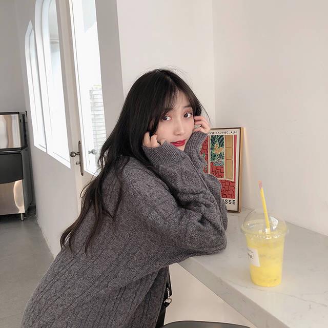 Pofulove White Round Neck Twist Sweater Female Autumn Winter Loose Wild College Style Knitted Coat