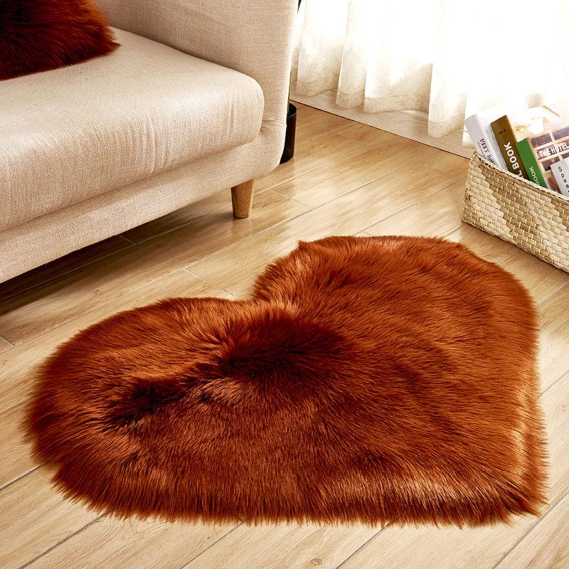 Love Heart Shape Fur Rugs Artificial Wool Sheepskin Baby Room Bedroom Soft Area Mat Long Hairy Rug Blue White Pink Shaggy Carpet
