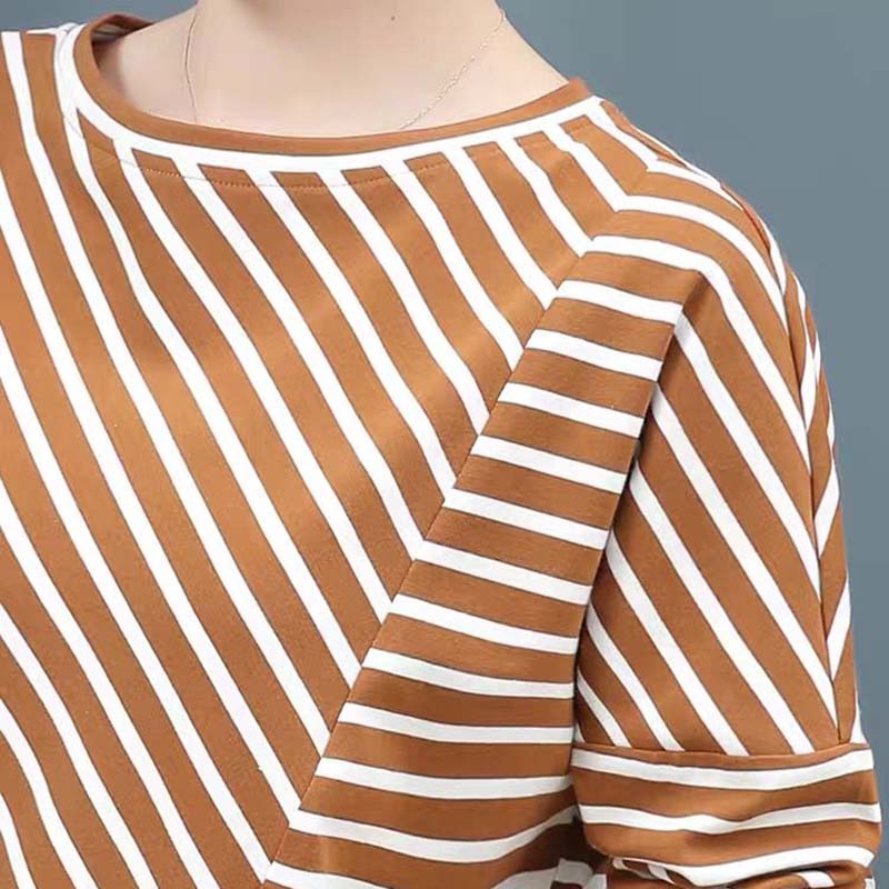 Women's Spring and Autumn Large Size T-shirt  Loose Bottoming Shirt Round Neck Striped Long Sleeve All-match Top